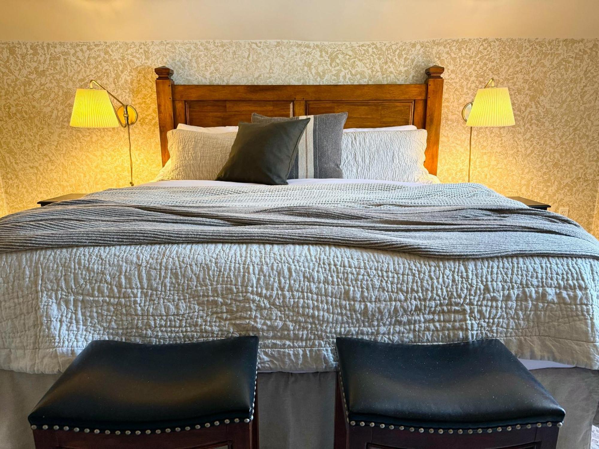 Hideaway Inn Maine แคมเดน ภายนอก รูปภาพ