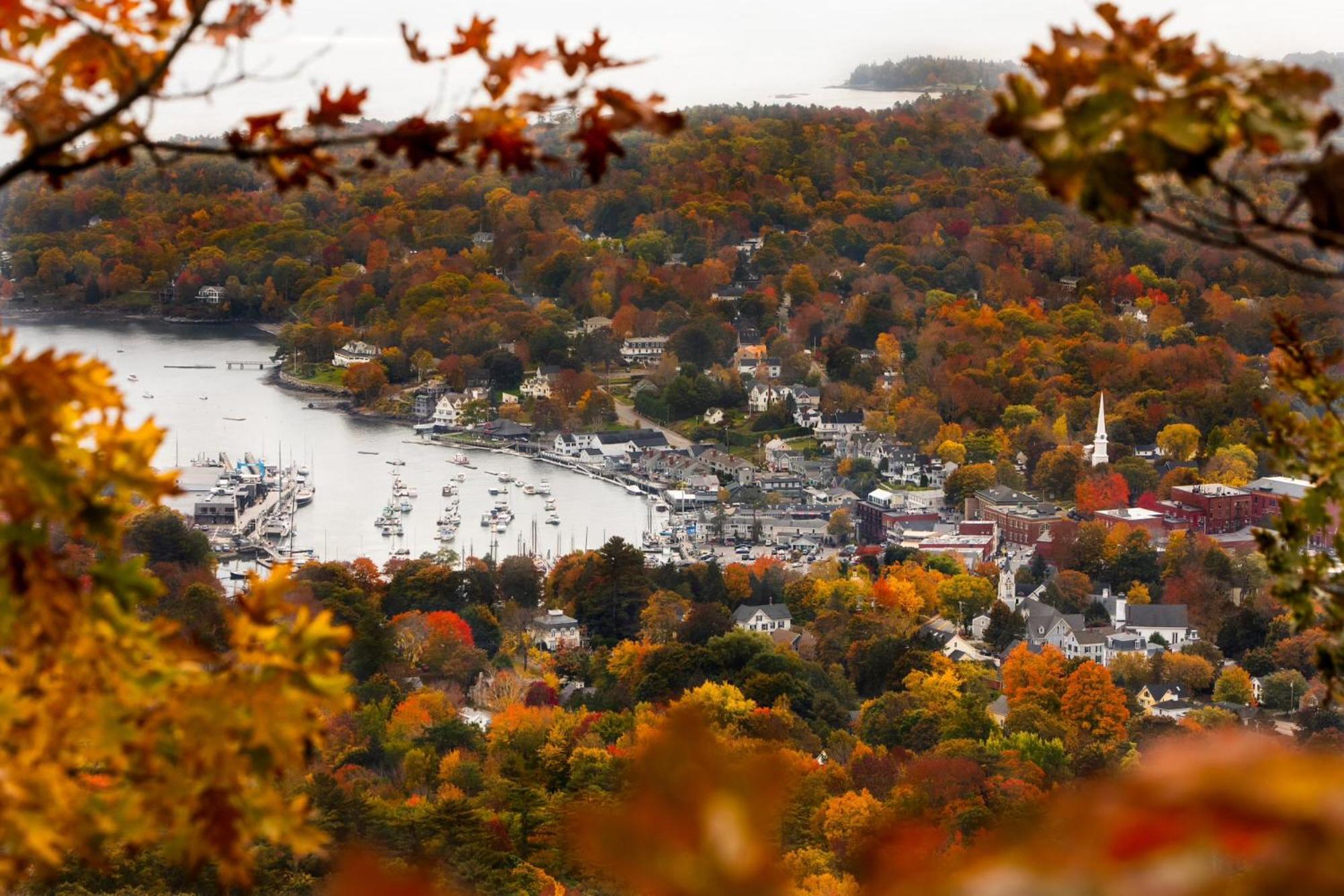 Hideaway Inn Maine แคมเดน ภายนอก รูปภาพ